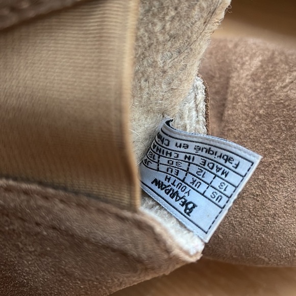 Bearpaw slip on brown boots 13Y 5/$20 - Picture 4 of 4